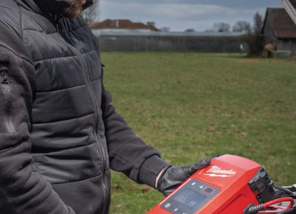 MILWAUKEE AVVIATORE BOOSTER PER AUTO M18 JS2000-0