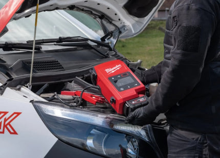 MILWAUKEE AVVIATORE BOOSTER PER AUTO M18 JS2000-0