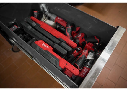 MILWAUKEE LAMPADA SOTTOSCOCCA PER MEZZI PESANTI MOD. M18 ABL-0