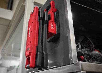 MILWAUKEE LAMPADA SOTTOSCOCCA PER MEZZI PESANTI MOD. M18 ABL-0