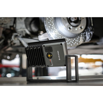 LED LENSER FARETTO LED RICARICABILE A BATTERIA DA CANTIERE MOD.  IF4R