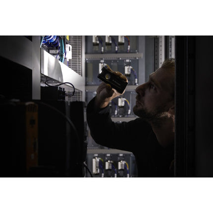 LED LENSER FARETTO LED RICARICABILE A BATTERIA TASCABILE MOD.  IF2R