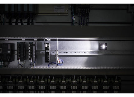 LED LENSER FARETTO LED RICARICABILE A BATTERIA TASCABILE MOD.  IF2R*