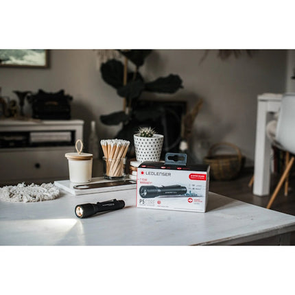 LED LENSER TORCIA LED A BATTERIA MOD. P 5 CORE