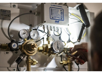 LED LENSER TORCIA LED A BATTERIA RICARICABILE MOD. W6R WORK