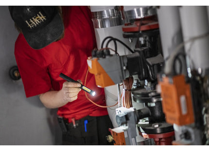 LED LENSER TORCIA LED A BATTERIA RICARICABILE MOD. W2R WORK