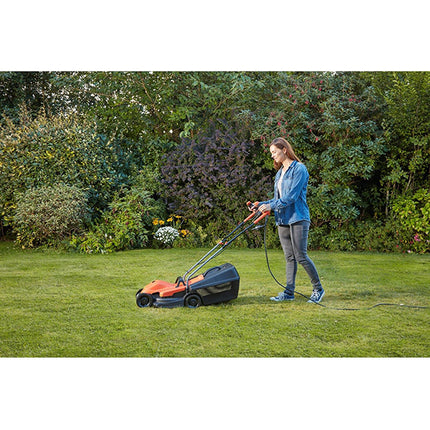 BLACK+DECKER RASAERBA ELETTRICO A SPINTA 1200W*