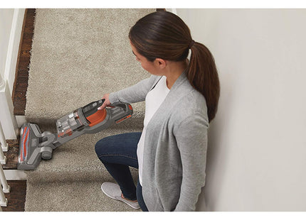 BLACK+DECKER SCOPA A BATTERIA RICARICABILE 18V BHFEV182B*