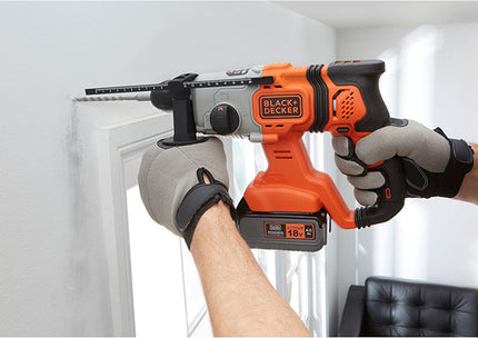 BLACK+DECKER BATTERIA AL LITIO 18V 4AH BL4018*