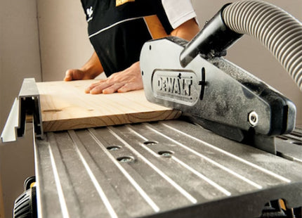 DEWALT TRONCATRICE LEGNO 1600W TAGLIO MAX MM160X85 LAMA MM305