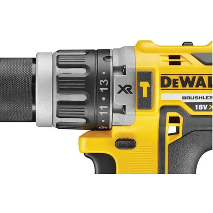 DEWALT TRAPANO AVVITATORE A PERCUSSIONE A BATTERIA 18V 5,0AH DCD796P3-IT