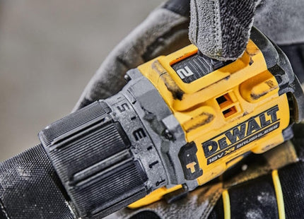 DEWALT TRAPANO AVVITATORE A PERCUSSIONE A BATTERIA 18V 5AH DCD805P2T-QW