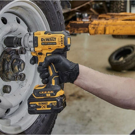 DEWALT AVVITATORE AD IMPULSI A BATTERIA 18V 1,7AH ART. DCF891P2T-QW