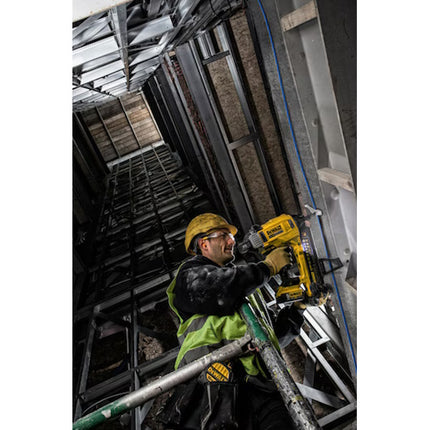 DEWALT CHIODATRICE PER CEMENTO A BATTERIA 18V 5,0AH ART. DCN890P2-QW
