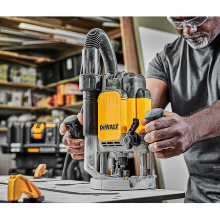 DEWALT ELETTROFRESATRICE MOD. DWE625-QS POTENZA 2300W