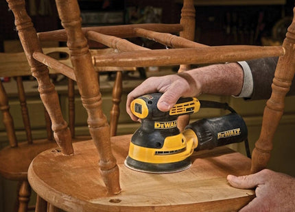 DEWALT LEVIGATRICE ROTORBITALE MOD. DWE6423-QS POTENZA 280W