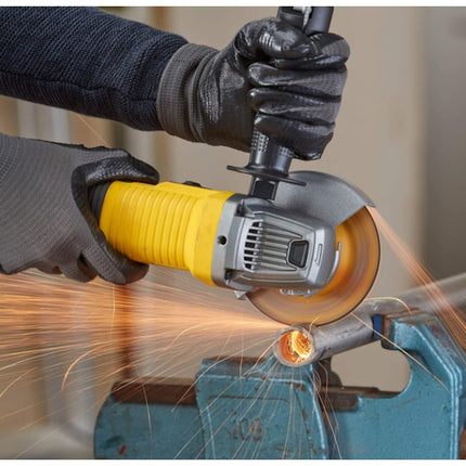 STANLEY SMERIGLIATRICE ANGOLARE FMEG210-QS D.MM115 POTENZA 850W