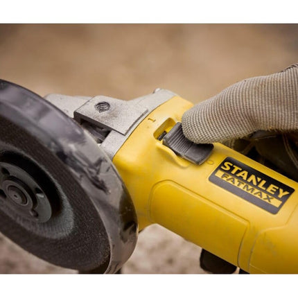 STANLEY SMERIGLIATRICE ANGOLARE FMEG615-QS D.MM115 POTENZA 600W