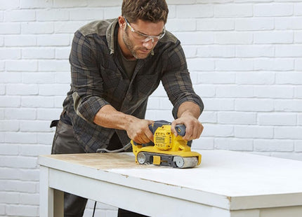 STANLEY LEVIGATRICE A NASTRO MOD. FMEW204K-QS POTENZA 1010W