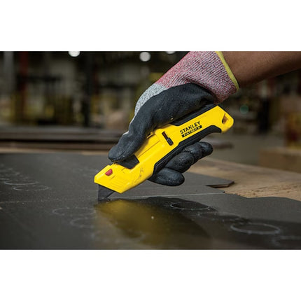 STANLEY COLTELLO CUTTER CON CURSORE A 3 LATI FATMAX