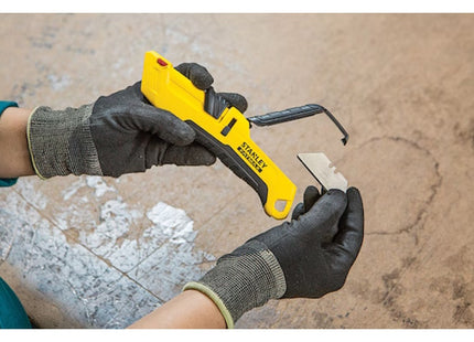 STANLEY COLTELLO CUTTER CON CURSORE A 3 LATI FATMAX