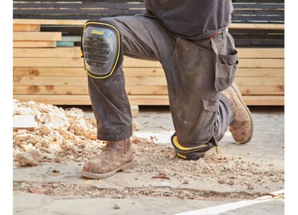 STANLEY GINOCCHIERE CON GUSCIO ANTISCIVOLO CON GEL FATMAX