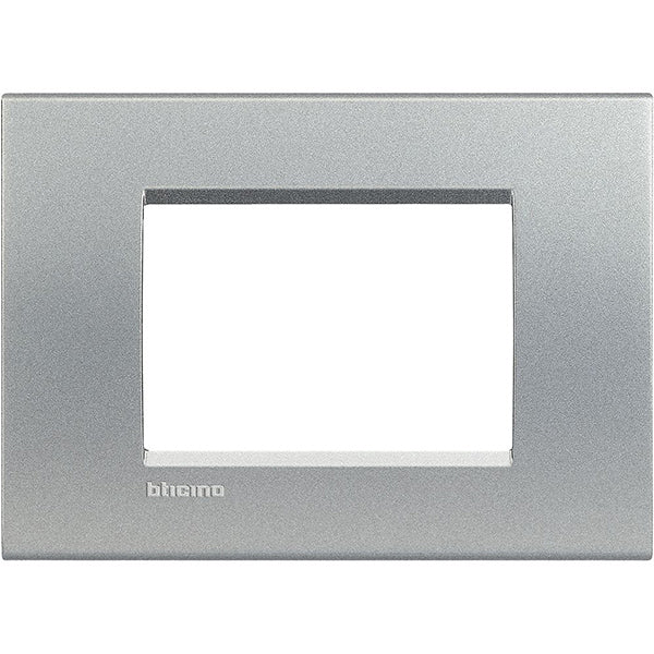 BTICINO LIVINGLIGHT PLACCA 3 POSTI COLORE GRIGIO TECH