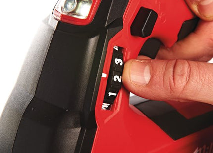 MILWAUKEE PISTOLA PER GRASSO A BATTERIA M18 GG-201C (V1/23)