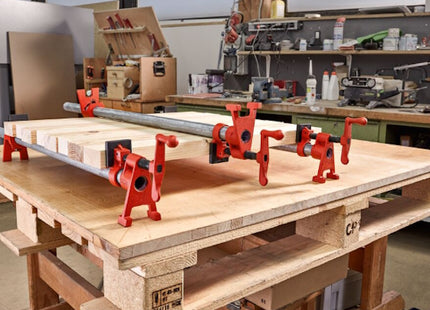 BESSEY STRETTOIO A VITE PER TUBI ART. BPC