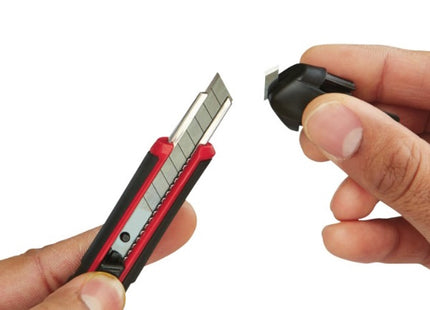 MILWAUKEE CUTTER CON LAMA A SETTORI DA MM 9