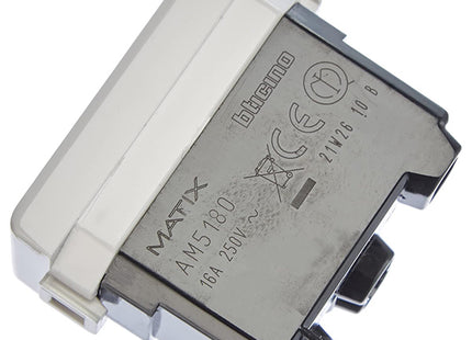 BTICINO MATIX PRESA BIPASSO 2P+T 10/16A