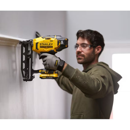 STANLEY CHIODATRICE A BATTERIA 18V 2,0AH ART. SFMCN616D2K-QW