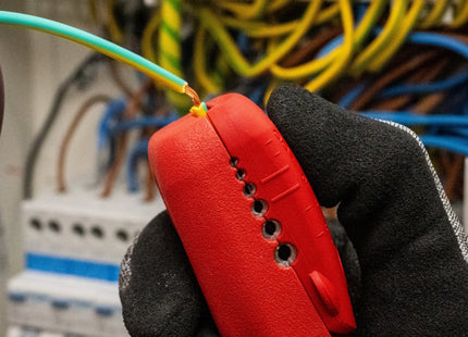 MILWAUKEE COLTELLO SPELLACAVI MULTI PER CAVI ELETTRICI D.MM6-13