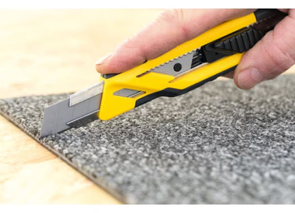 STANLEY CUTTER AUTOBLOCCANTE IN PLASTICA E GOMMA PER LAME DA MM18