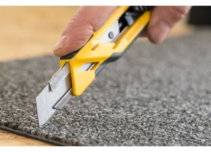 STANLEY CUTTER AUTOBLOCCANTE IN PLASTICA E GOMMA PER LAME DA MM18