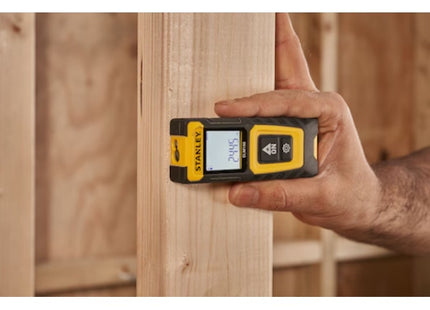 STANLEY MISURATORE LASER SLM100 DISTANZA MISURABILE MAX MT30