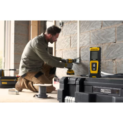 STANLEY MISURATORE LASER SLM100 DISTANZA MISURABILE MAX MT30