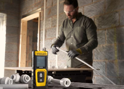 STANLEY MISURATORE LASER SLM100 DISTANZA MISURABILE MAX MT30