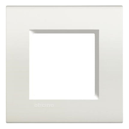 bticino lna4802bi.jpg