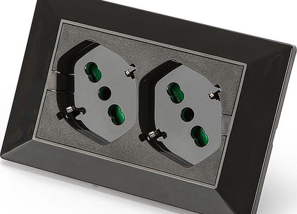 FME MULTIPRESA DA INCASSO CON 2 SCHUKO BIPASSO PER SCATOLE A 3 MODULI