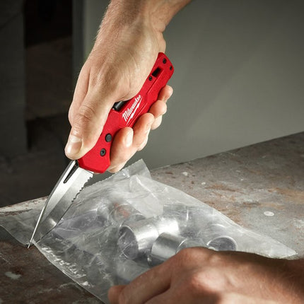 milwaukee 4932492454 4.jpg