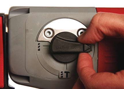 MILWAUKEE TASSELLATORE MOD. PLH 32 XE POTENZA 900W