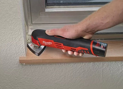 MILWAUKEE UTENSILE MULTIFUNZIONE A BATTERIA C12 MT-202B*
