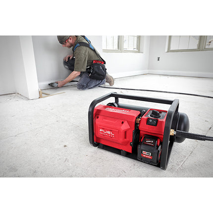 MILWAUKEE COMPRESSORE A BATTERIA M18 FAC-0(V1/23)