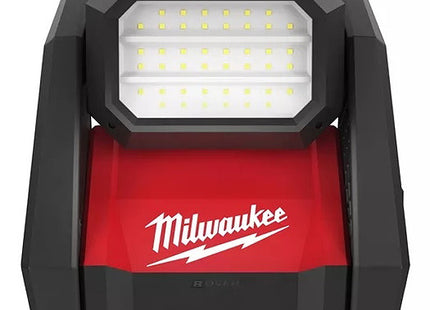 MILWAUKEE FARO LED AD ELEVATE PRESTAZIONI MOD. M18 HOAL-0 (V1/23)