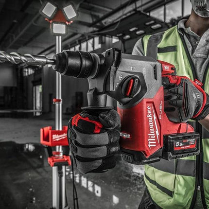 milwaukee 4933478888 4.jpg