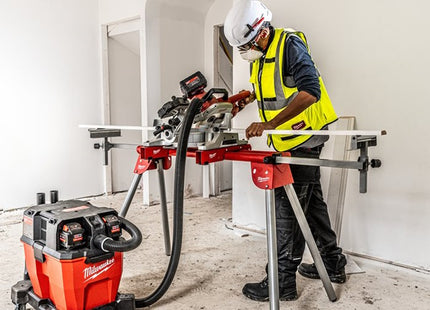 MILWAUKEE ASPIRATORE A BATTERIA SOLIDI/LIQUIDI M18 F2VC23L-0(V1/23)