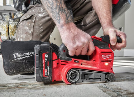 MILWAUKEE LEVIGATRICE A NASTRO A BATTERIA M18 FBTS75-552X