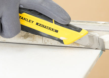 STANLEY CUTTER FAT MAX CON ROTELLA PER LAME DA MM18