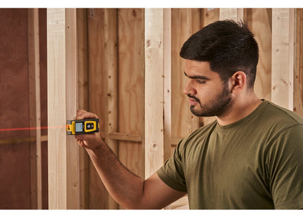 STANLEY MISURATORE LASER SLM100 DISTANZA MISURABILE MAX MT30